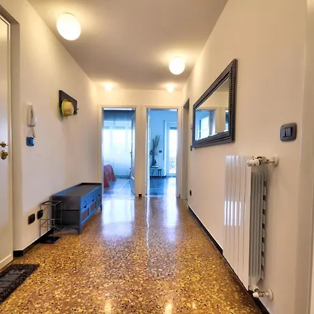 Cosy Riviera Wi-fi, Ac, Terrace 3 Bdr