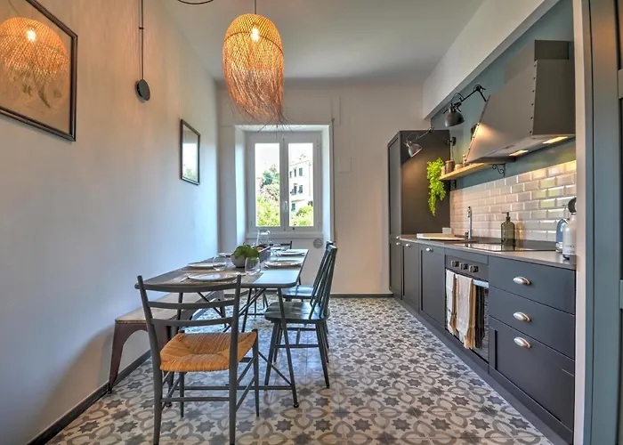 Cosy Riviera Wi-fi, Ac, Terrace 3 Bdr *