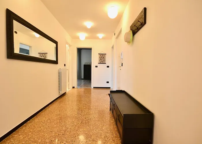 Cosy Riviera Wi-fi, Ac, Terrace 3 Bdr *