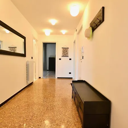 Cosy Riviera Wi-fi, Ac, Terrace 3 Bdr *