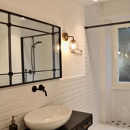 Cosy Riviera Wi-fi, Ac, Terrace 3 Bdr Apartamento *