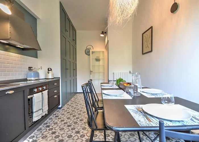 Cosy Riviera Wi-fi, Ac, Terrace 3 Bdr Lejlighed